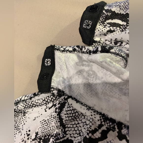 PLT Snake Print High Neck Bodysuit - Picture 2 of 3